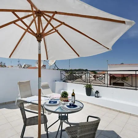 Daphne Lovely Loft In The Heart Of *